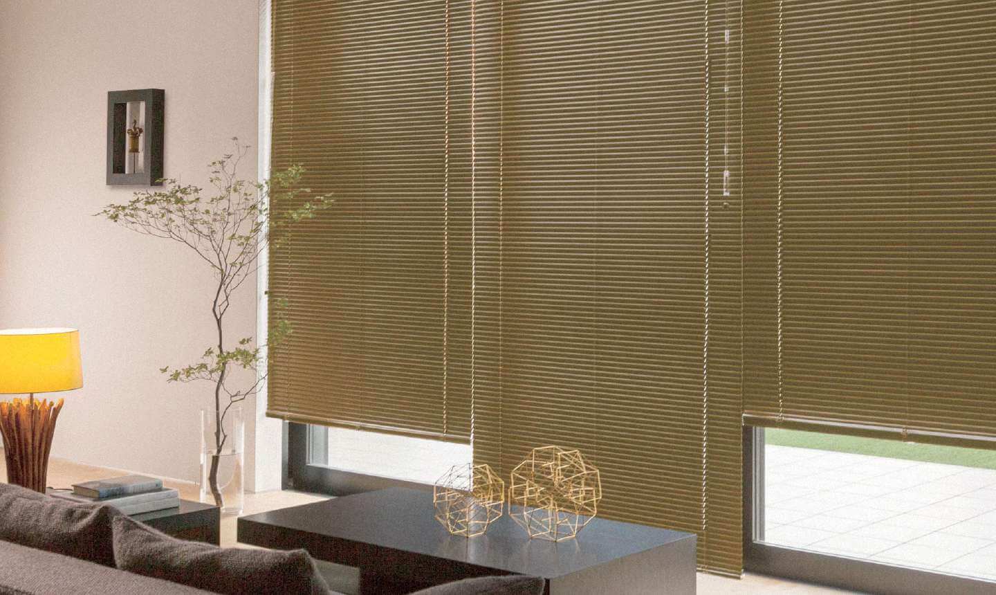 ニチベイ　ブラウン ベネチアンブラインド Color your life ＃色を着せよう！ | ブラインドのニチベイ